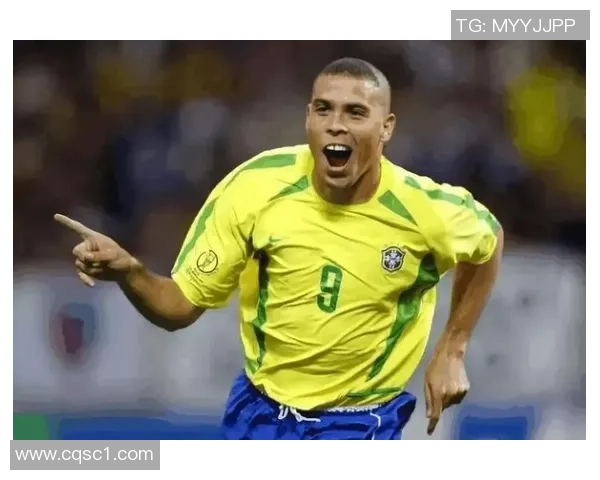 聚焦世界足球巨星全景解读及其荣誉奖项成就盘点 聚焦世界足球巨星全景解读及其荣誉奖项成就盘点